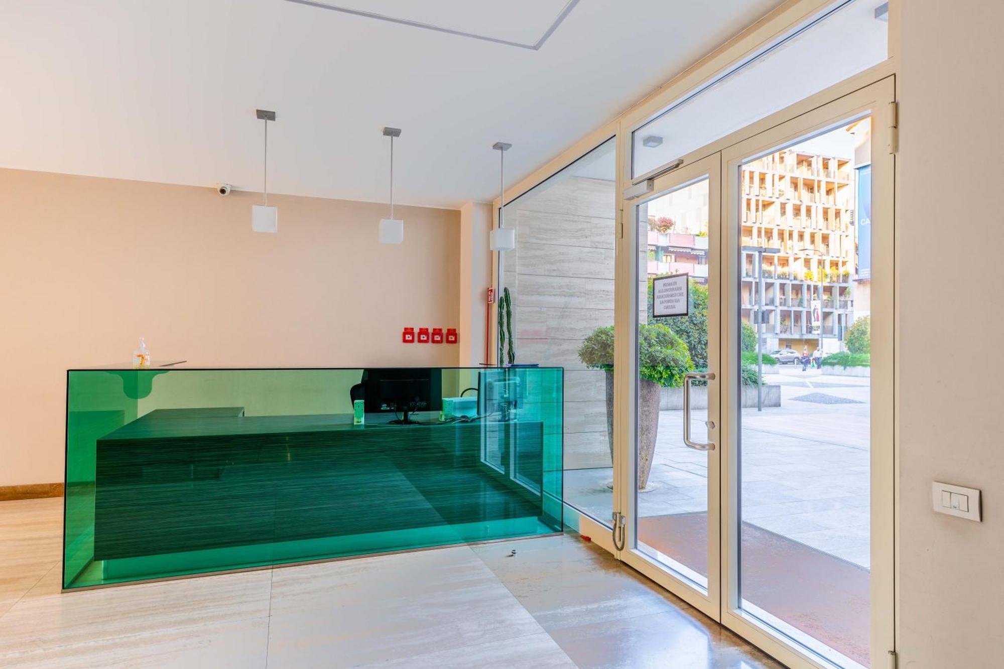 Luxury Apartment - Free Private - Parking Maestri Campionesi 16 Mediolan Zewnętrze zdjęcie